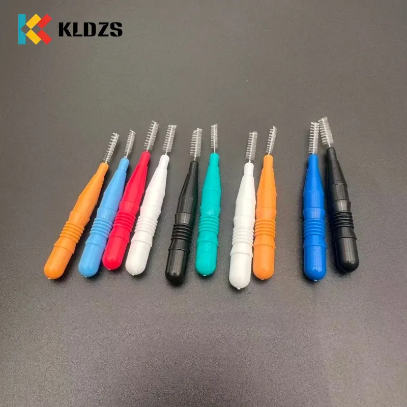 ဘူးသီးပုံသဏ္ဌာန် Interdental Brush